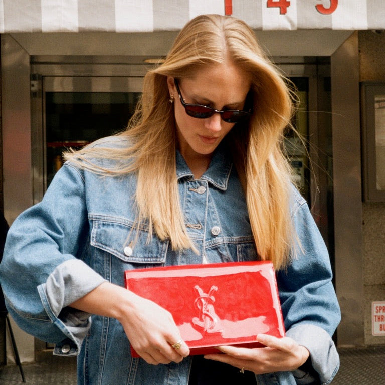 YSL レッドレザー クラッチタッセルバッグ Yves Saint Laurent Red Patent Leather Clutch – Spherule
