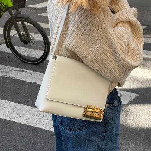 Gucci 2000s White Leather Shoulder Bag