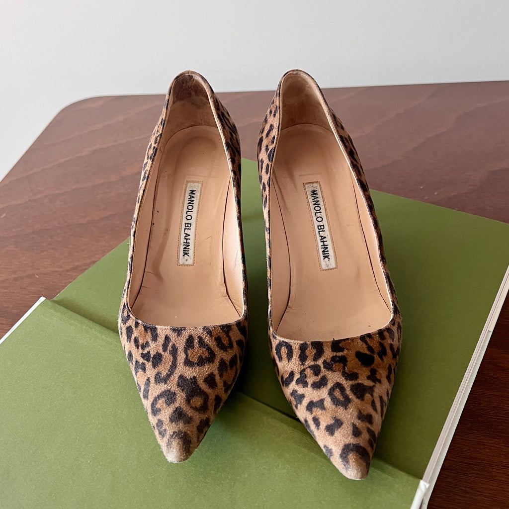 Manolo Blahnik Leopard Print Pumps 37