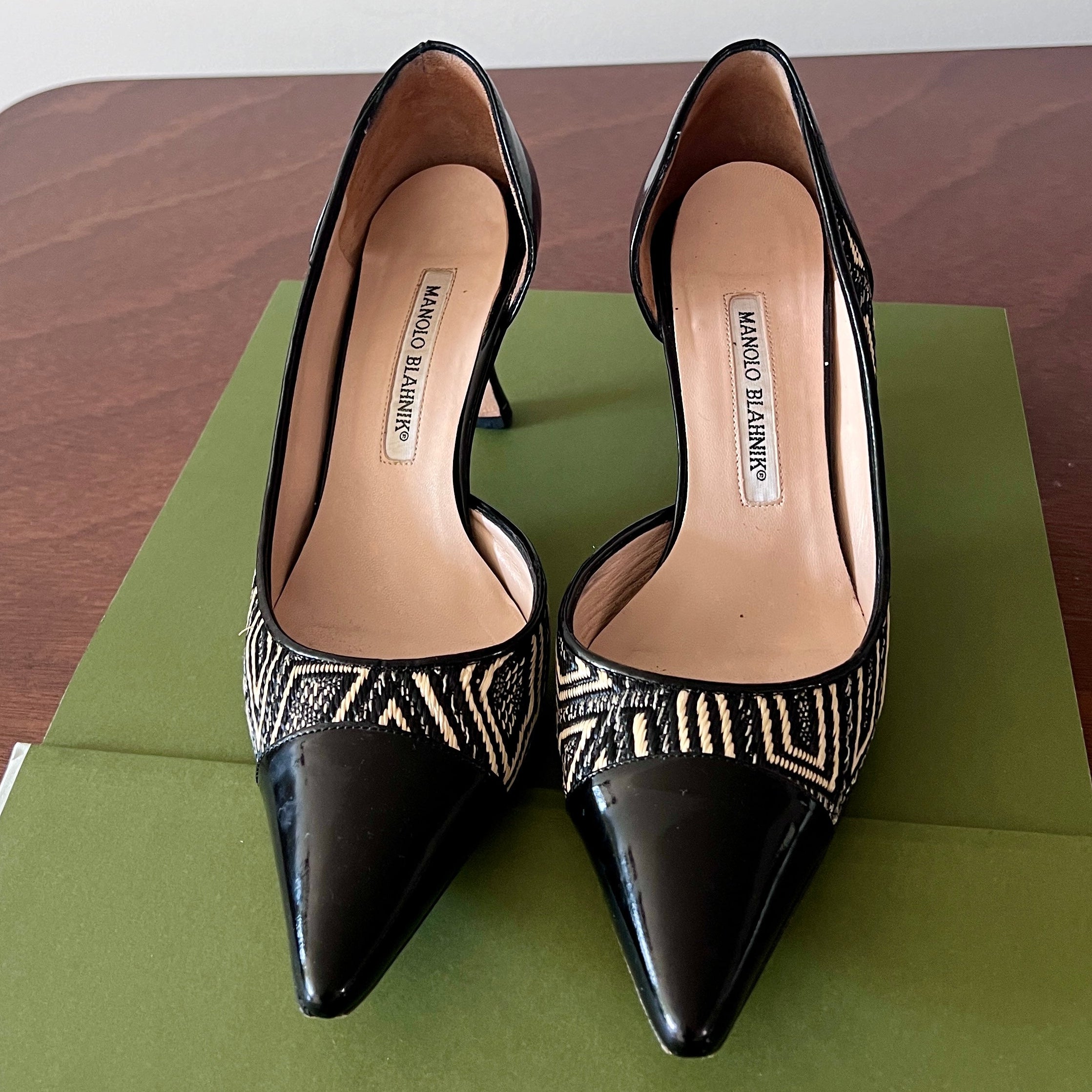Manolo Blahnik Geometric Print D'Orsay Pumps 37 – Spherule