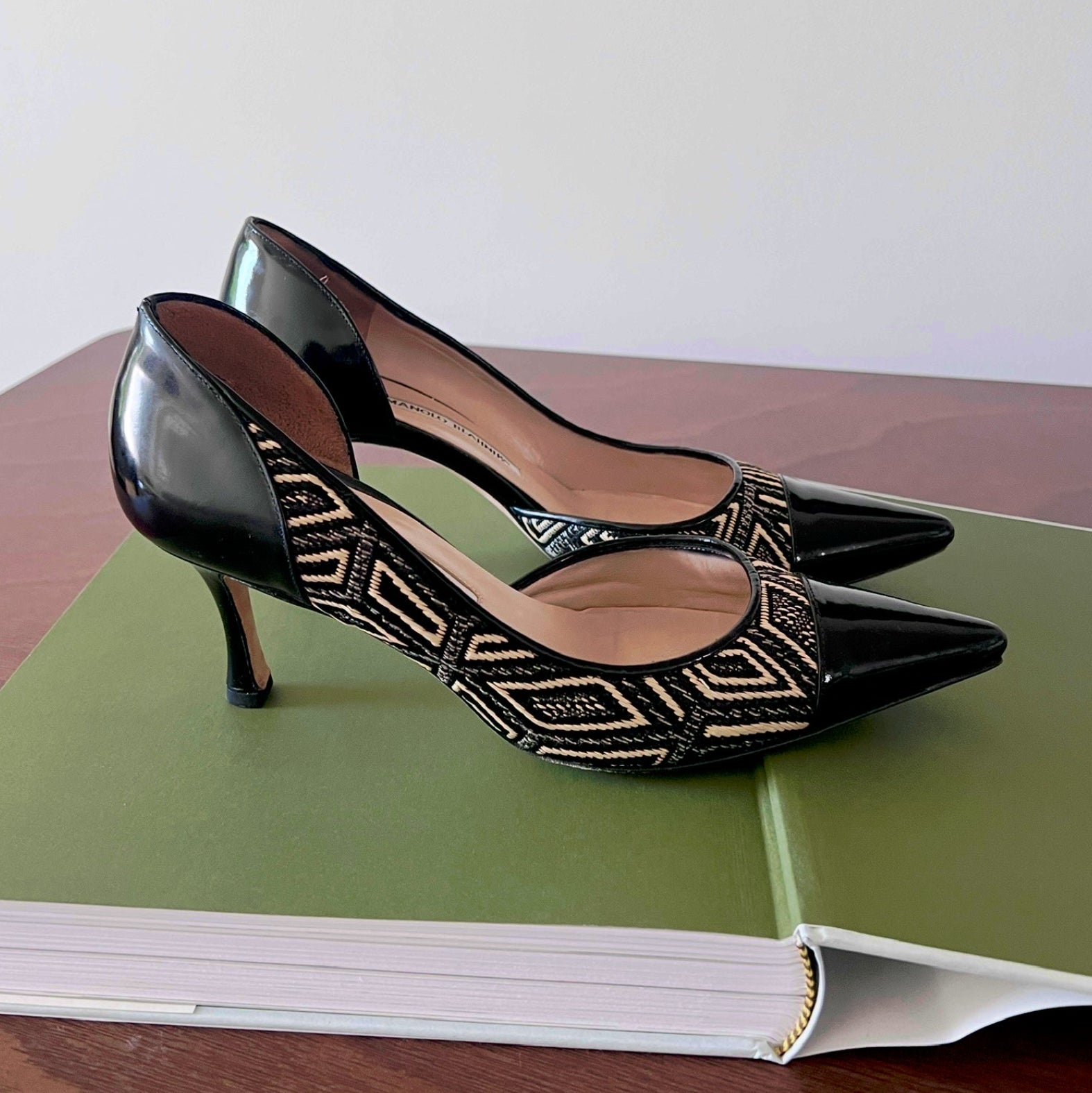 Manolo Blahnik Geometric Print D'Orsay Pumps 37